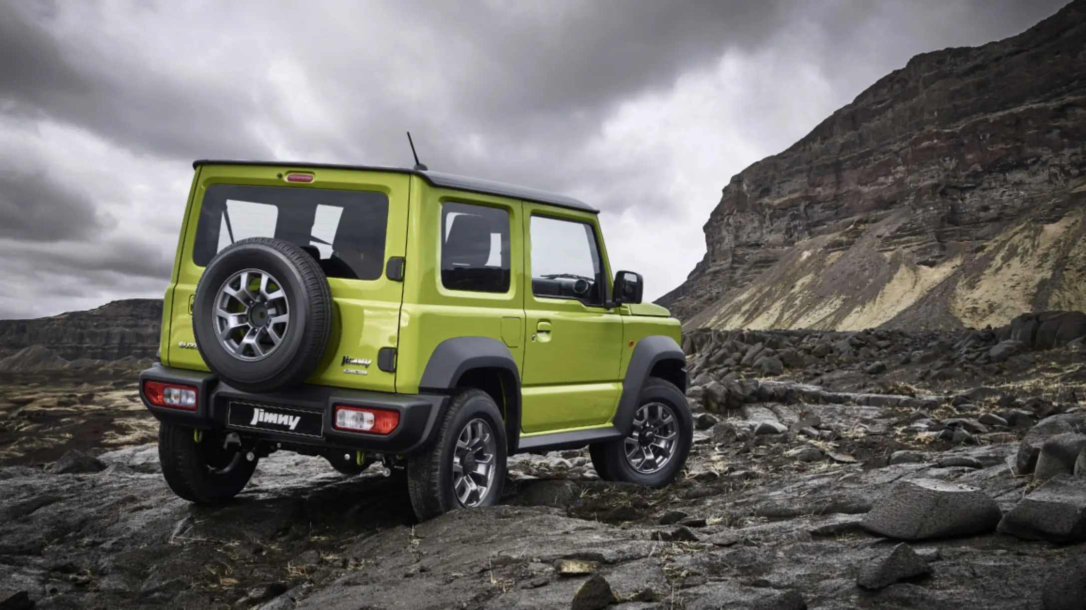 ¿Cómo verificar si el 4x4 está activado en un auto?